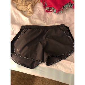 Dark gray Under Armour shorts